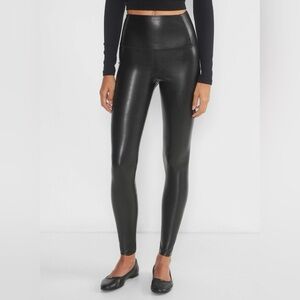 Wilfred Free High-Waisted Black Faux Leather Leggings